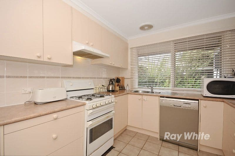 41 Clarence Road, WANTIRNA VIC 3152, Wantirna - Thumbnail 3