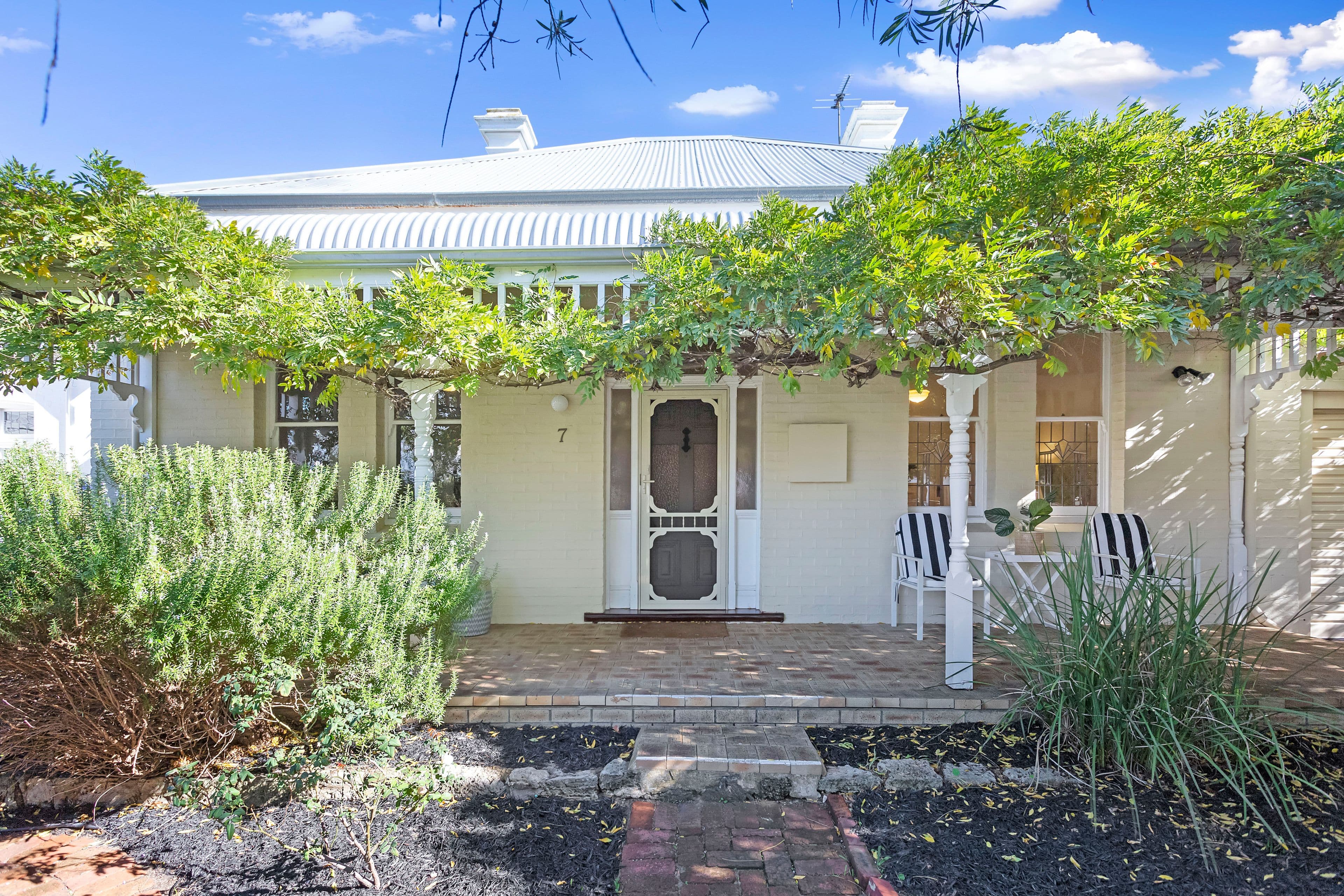 7 Vaucluse Avenue, Claremont WA 6010, Claremont - Thumbnail 3