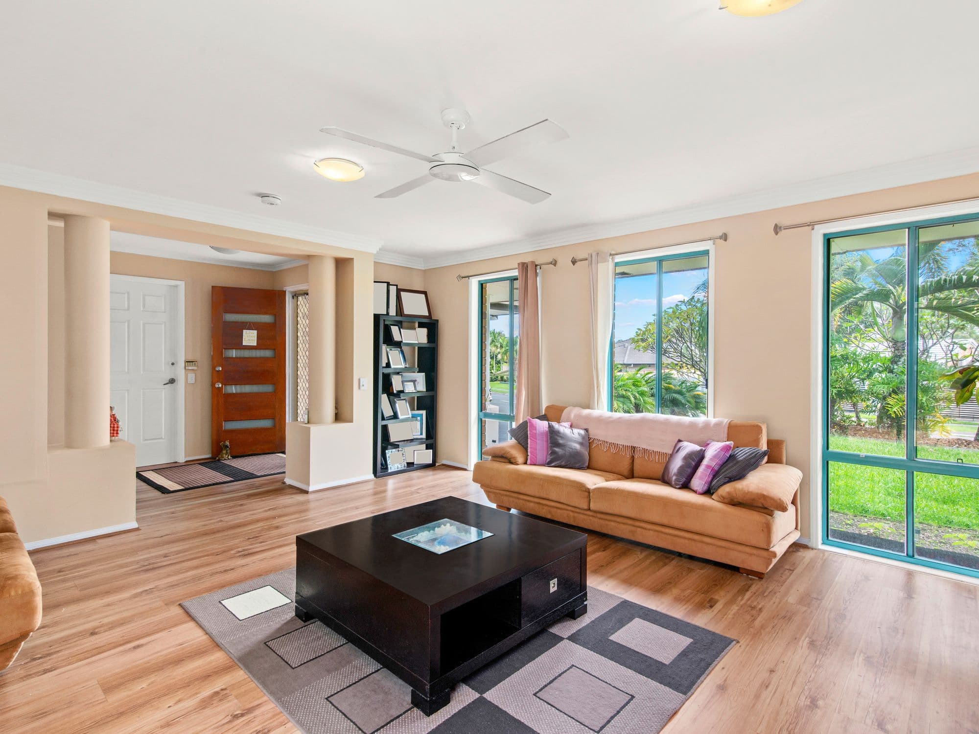 49 Saffron Street, Elanora QLD 4221, Elanora - Thumbnail 6