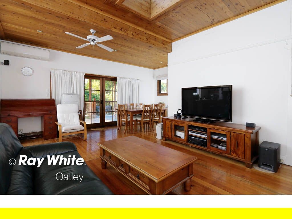 15 Wonoona Parade East, Oatley NSW 2223, Oatley - Thumbnail 5