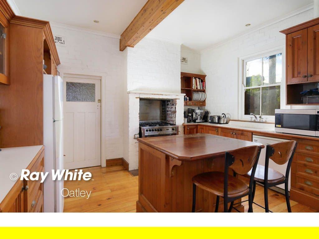 15 Wonoona Parade East, Oatley NSW 2223, Oatley - Thumbnail 6