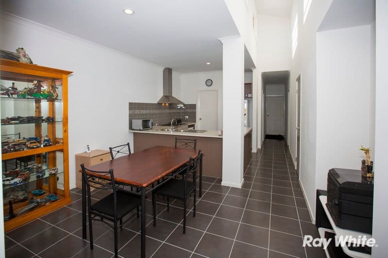 14 Haakman Way, PAKENHAM VIC 3810, Pakenham - Thumbnail 4