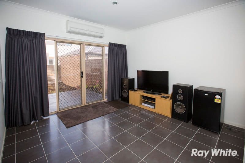 14 Haakman Way, PAKENHAM VIC 3810, Pakenham - Thumbnail 5