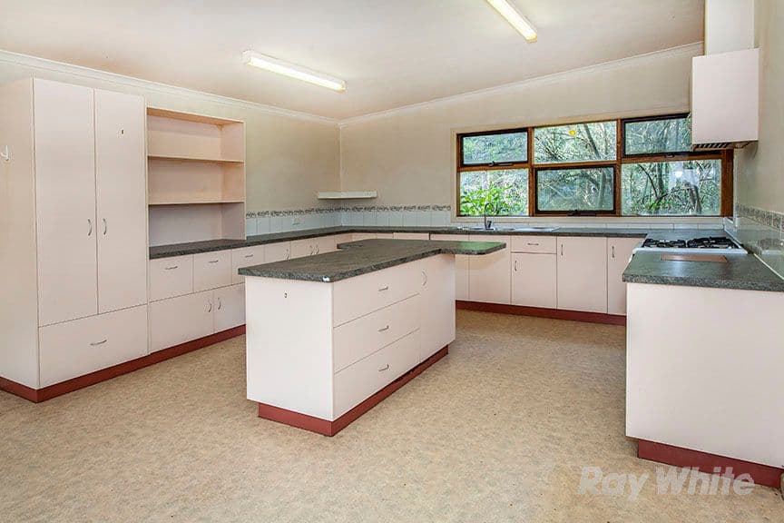28 Fuller Street, Mitcham VIC 3132, Mitcham - Thumbnail 3