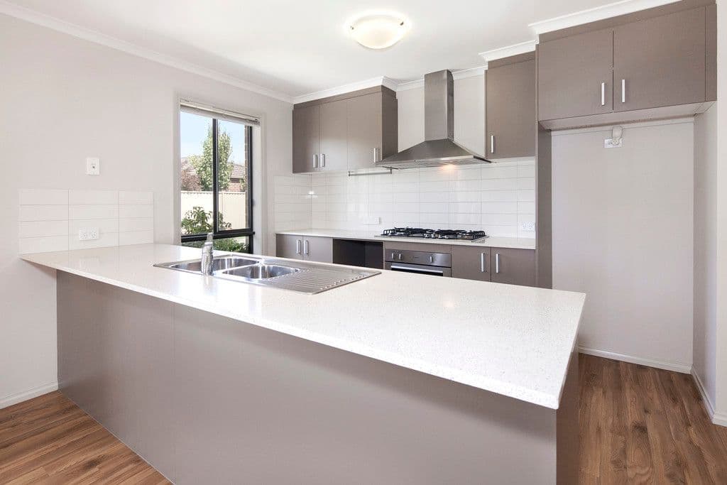 24 Greenhalghs Road, Delacombe VIC 3356, Delacombe - Thumbnail 3