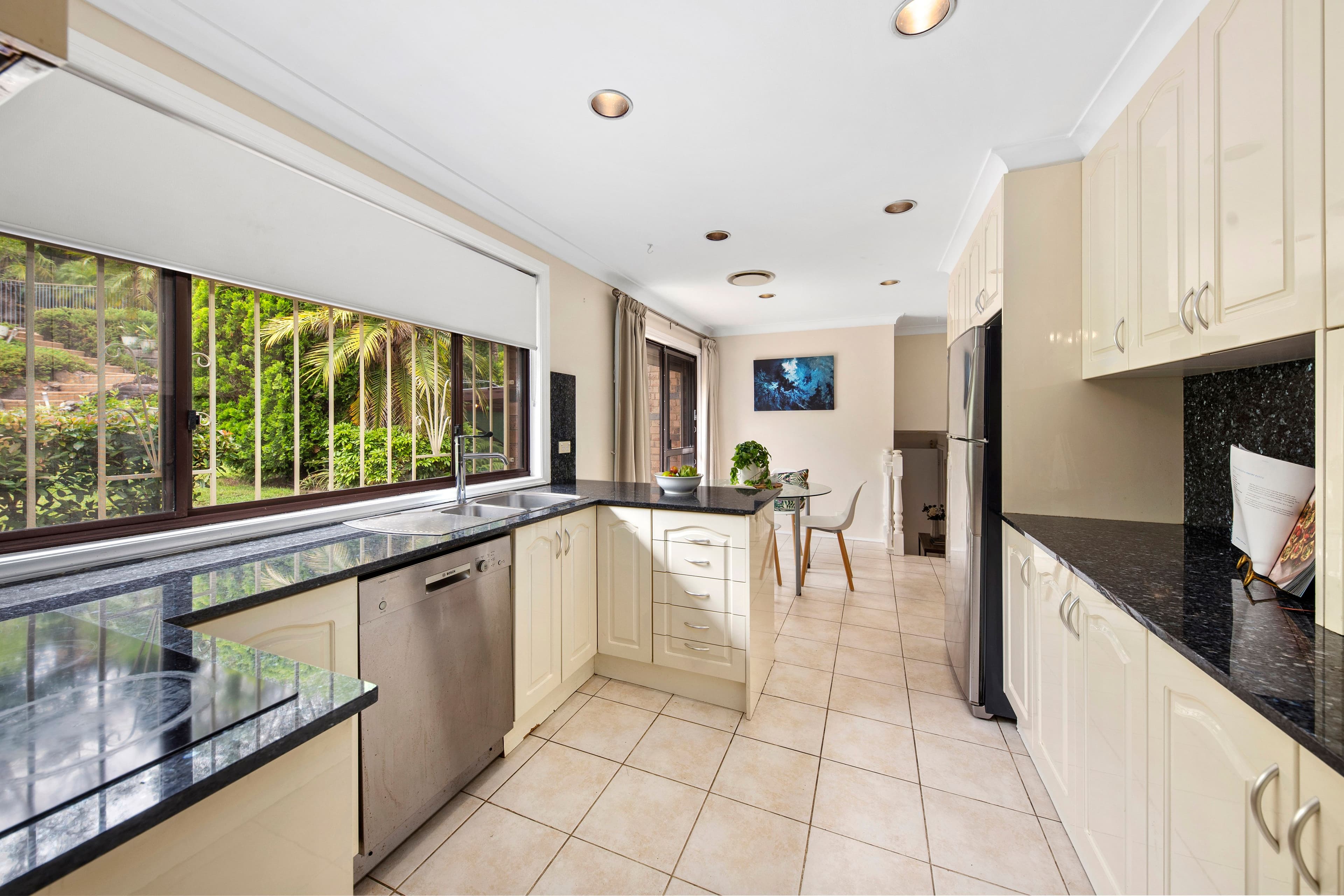6 Connor Place, Illawong NSW 2234, Illawong - Thumbnail 5