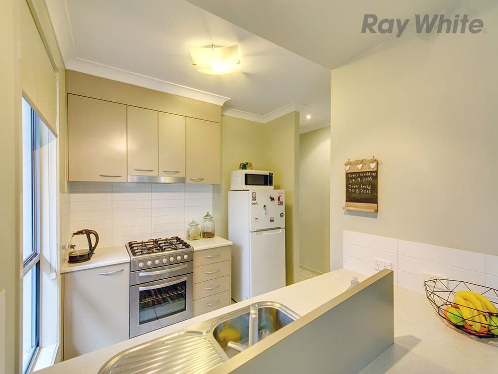 12 Meridian Avenue, Springfield Lakes QLD 4300, Springfield Lakes - Thumbnail 7