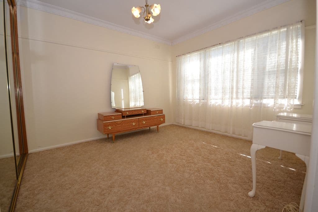 3 Suburban Avenue, INVERMAY PARK VIC 3350, Invermay Park - Thumbnail 5
