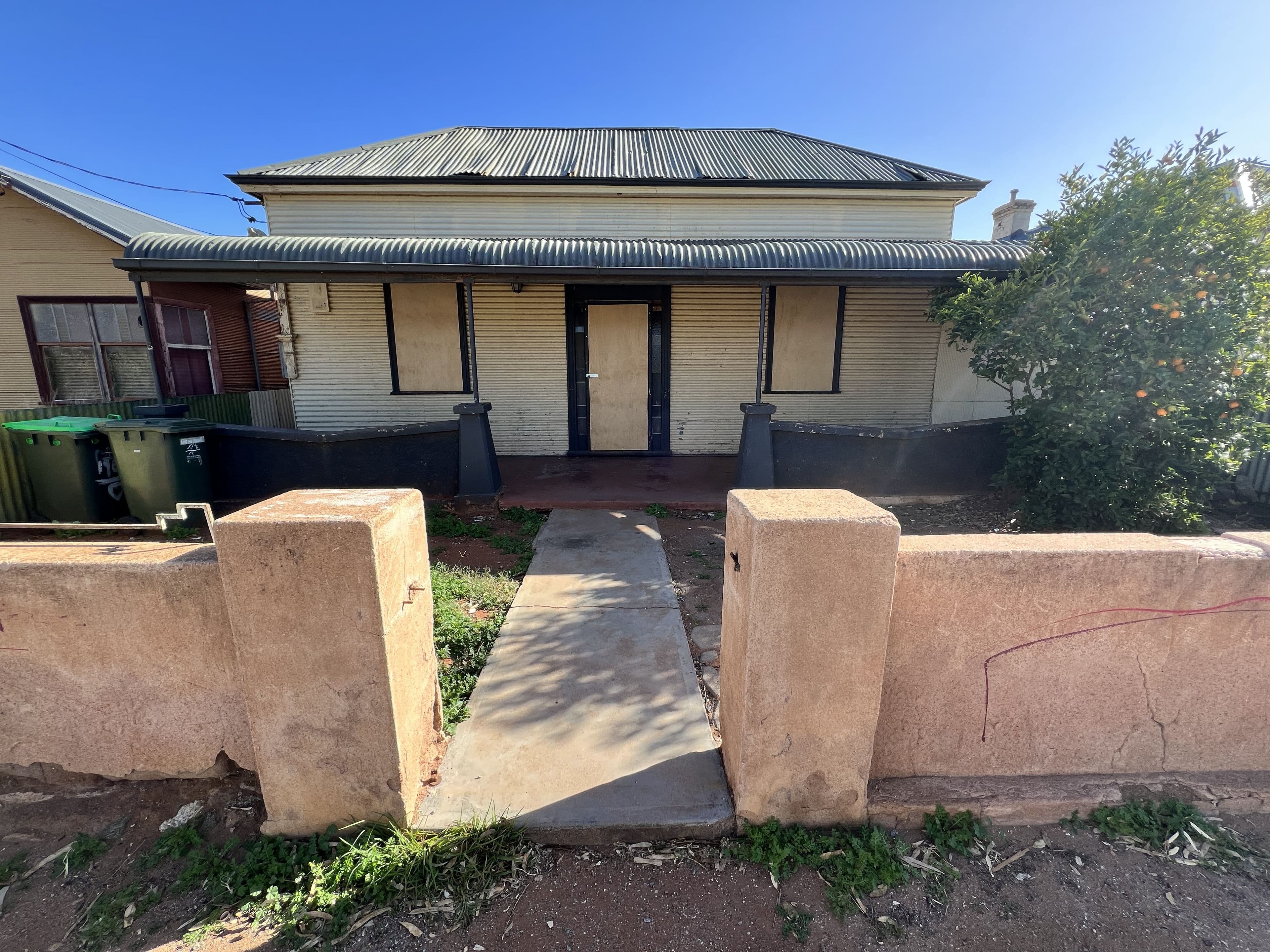 196 Cornish Street, Broken Hill NSW 2880, Broken Hill - Image 1