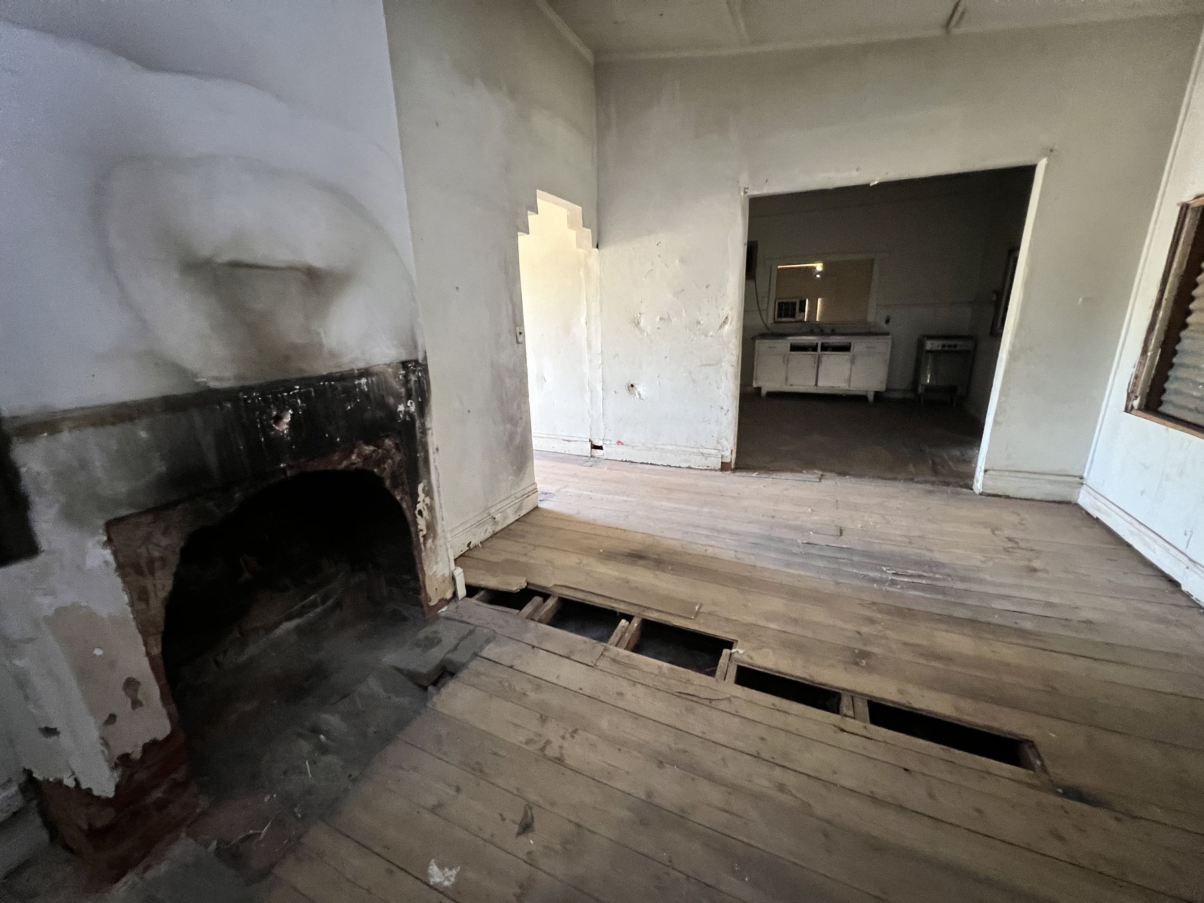 196 Cornish Street, Broken Hill NSW 2880, Broken Hill - Thumbnail 2