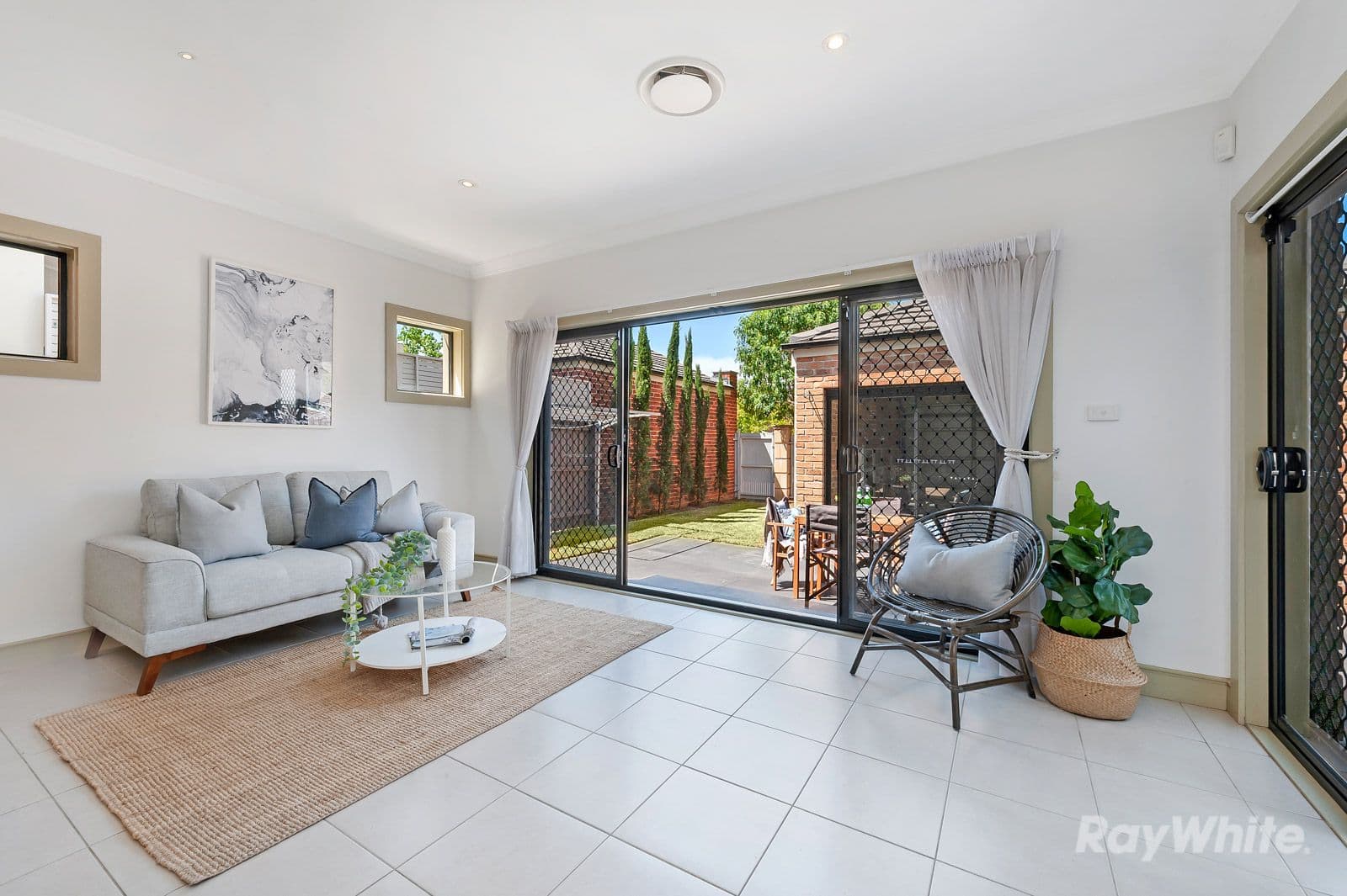 8 Malton Street, Stanhope Gardens - Thumbnail 5