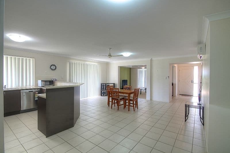 34 Angela Place, YAMANTO QLD 4305, Yamanto - Thumbnail 4