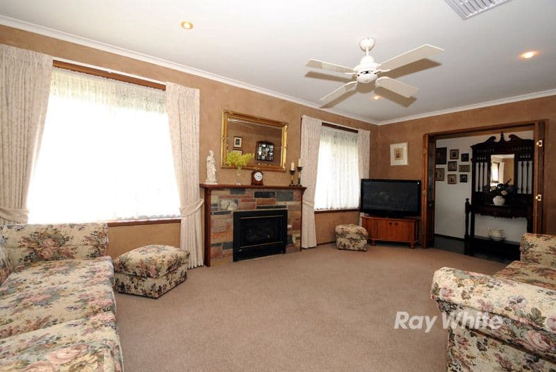 13 Helen Road, FERNTREE GULLY VIC 3156, Ferntree Gully - Thumbnail 7