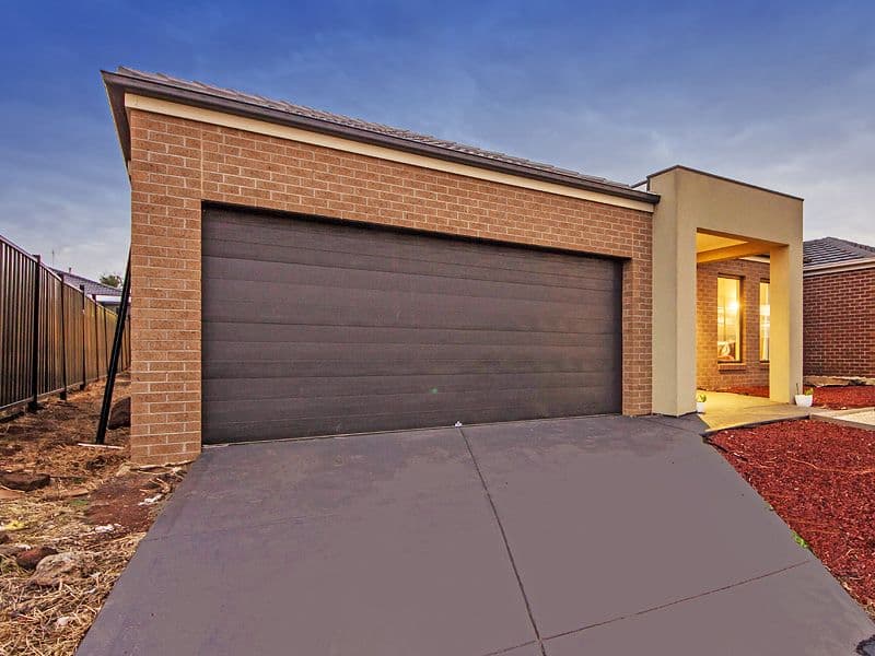 21 Rifflebird Drive, TARNEIT VIC 3029, Tarneit - Thumbnail 2