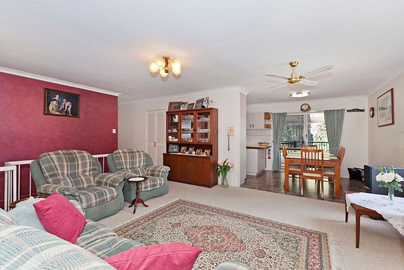 13 Somerset Street, ROCHEDALE SOUTH QLD 4123, Rochedale South - Thumbnail 2