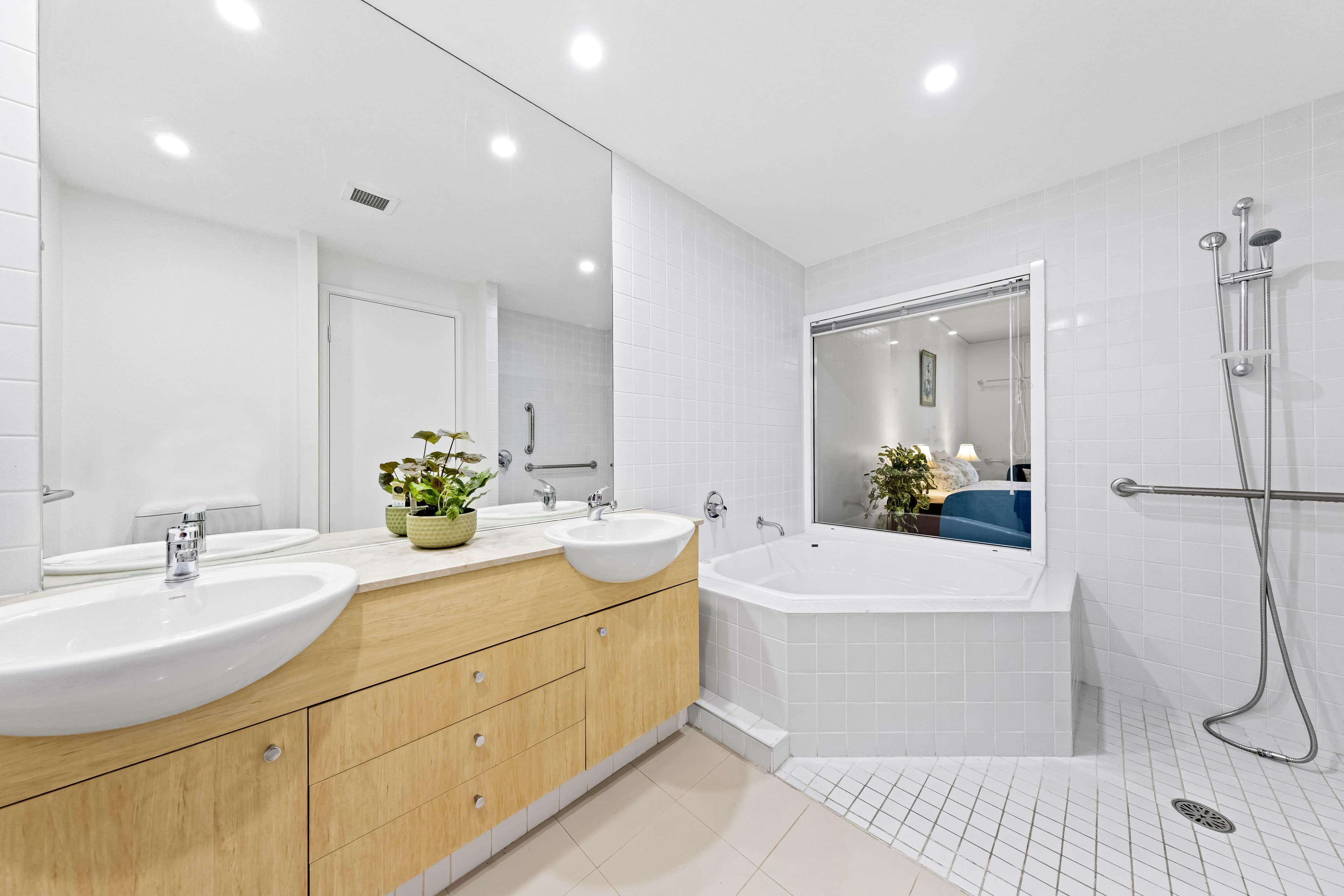 29 Bennelong Parkway, Wentworth Point NSW 2127, Wentworth Point - Thumbnail 7
