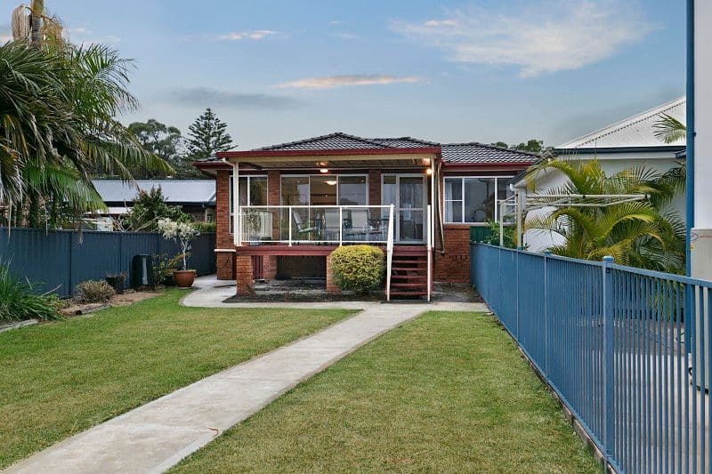 17 Village Road, Saratoga - Thumbnail 2