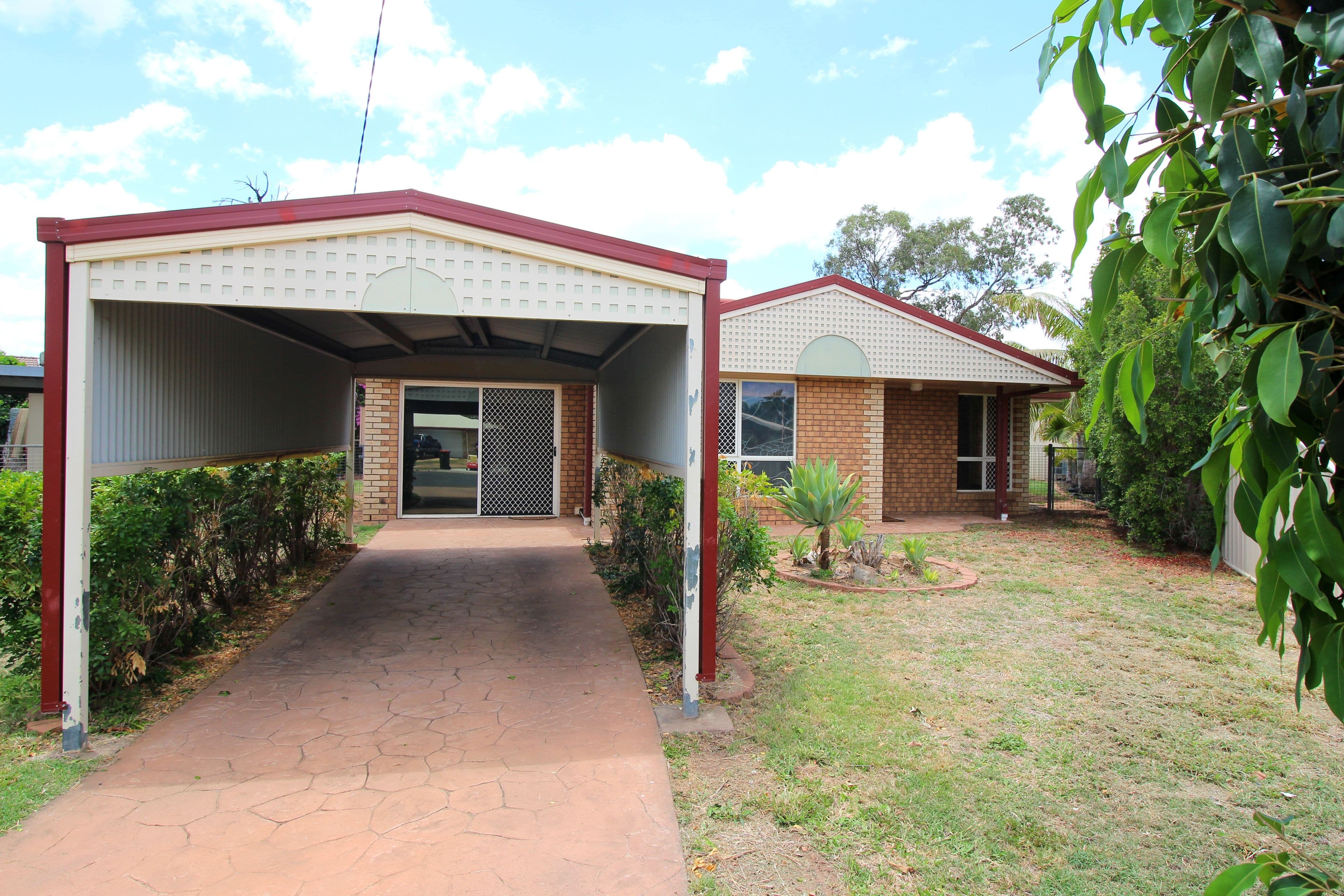 4 Wren Court, Emerald QLD 4720, Emerald - Thumbnail 2
