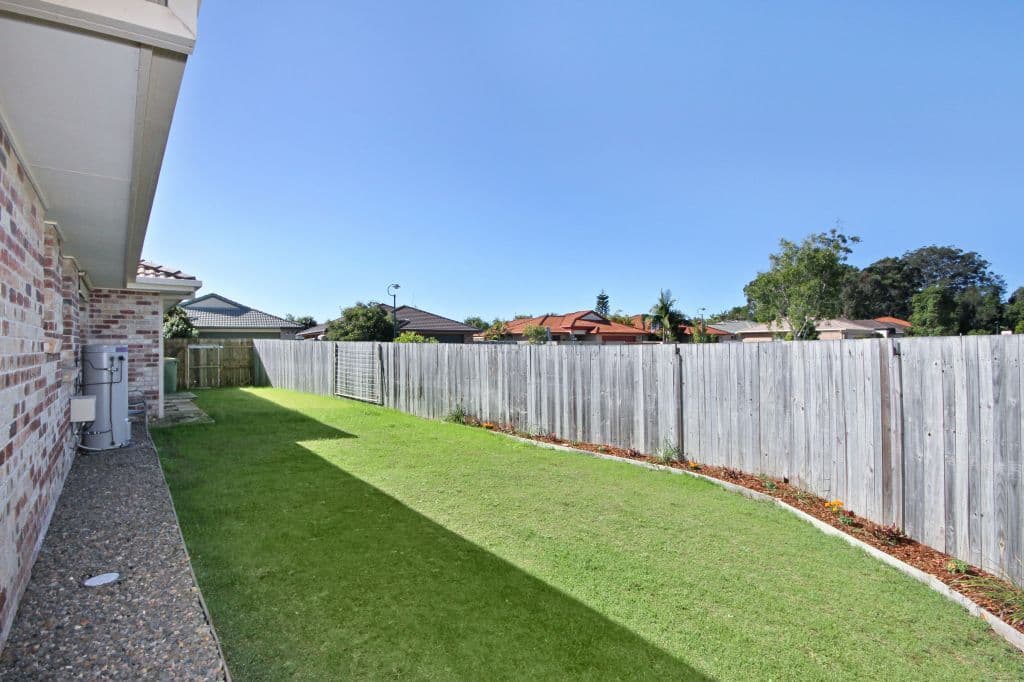 2 Yamie Avenue, VARSITY LAKES QLD 4227, Varsity Lakes - Thumbnail 4