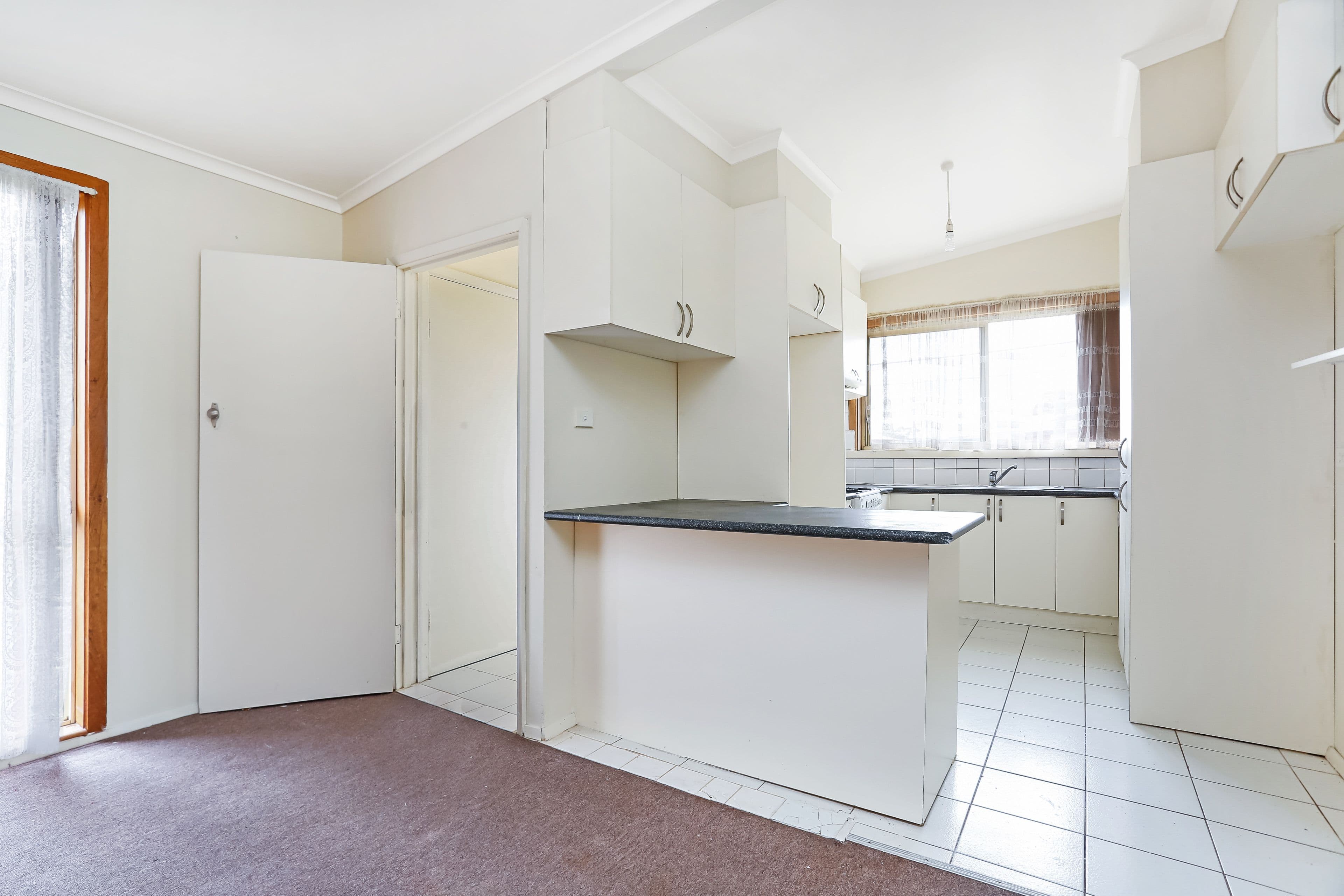 4 Mortlake Avenue, Dallas VIC 3047, Dallas - Thumbnail 4