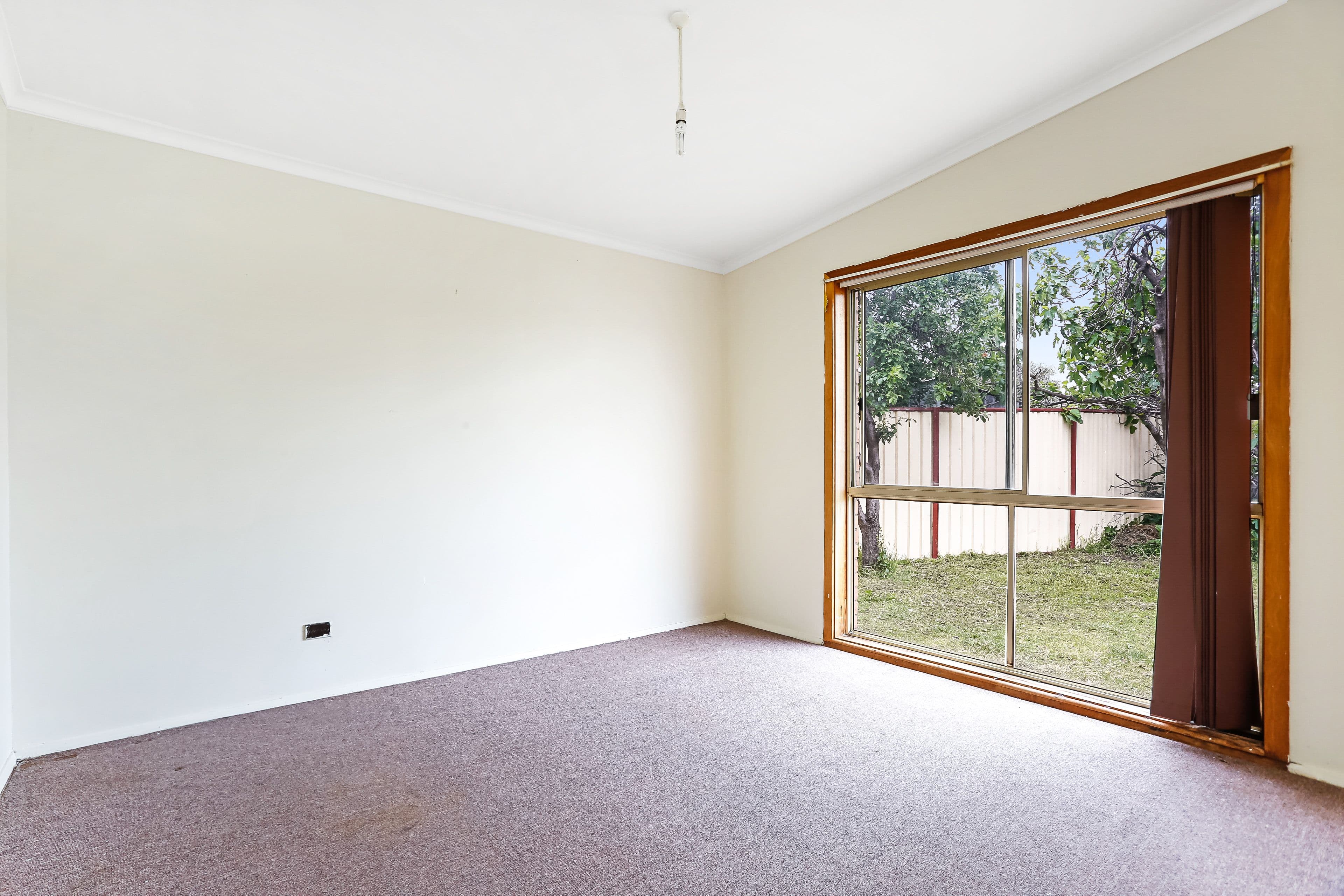 4 Mortlake Avenue, Dallas VIC 3047, Dallas - Thumbnail 7