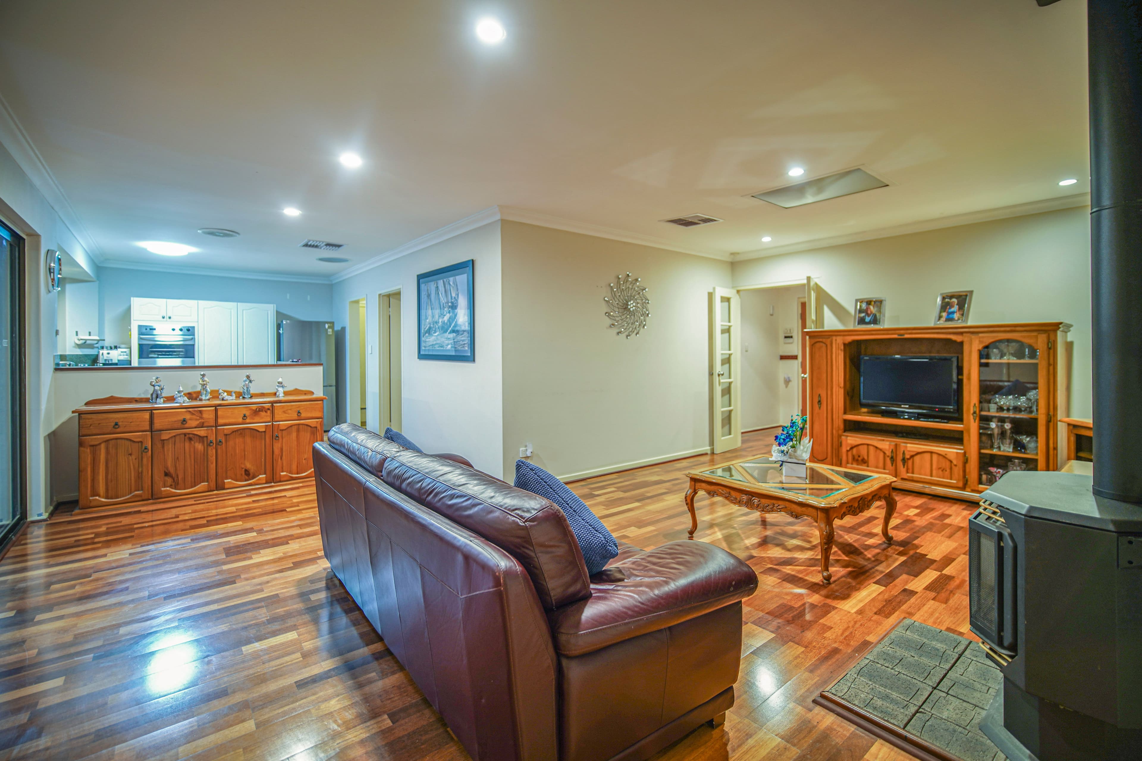 25 Hadley Gardens, Kardinya WA 6163, Kardinya - Thumbnail 3