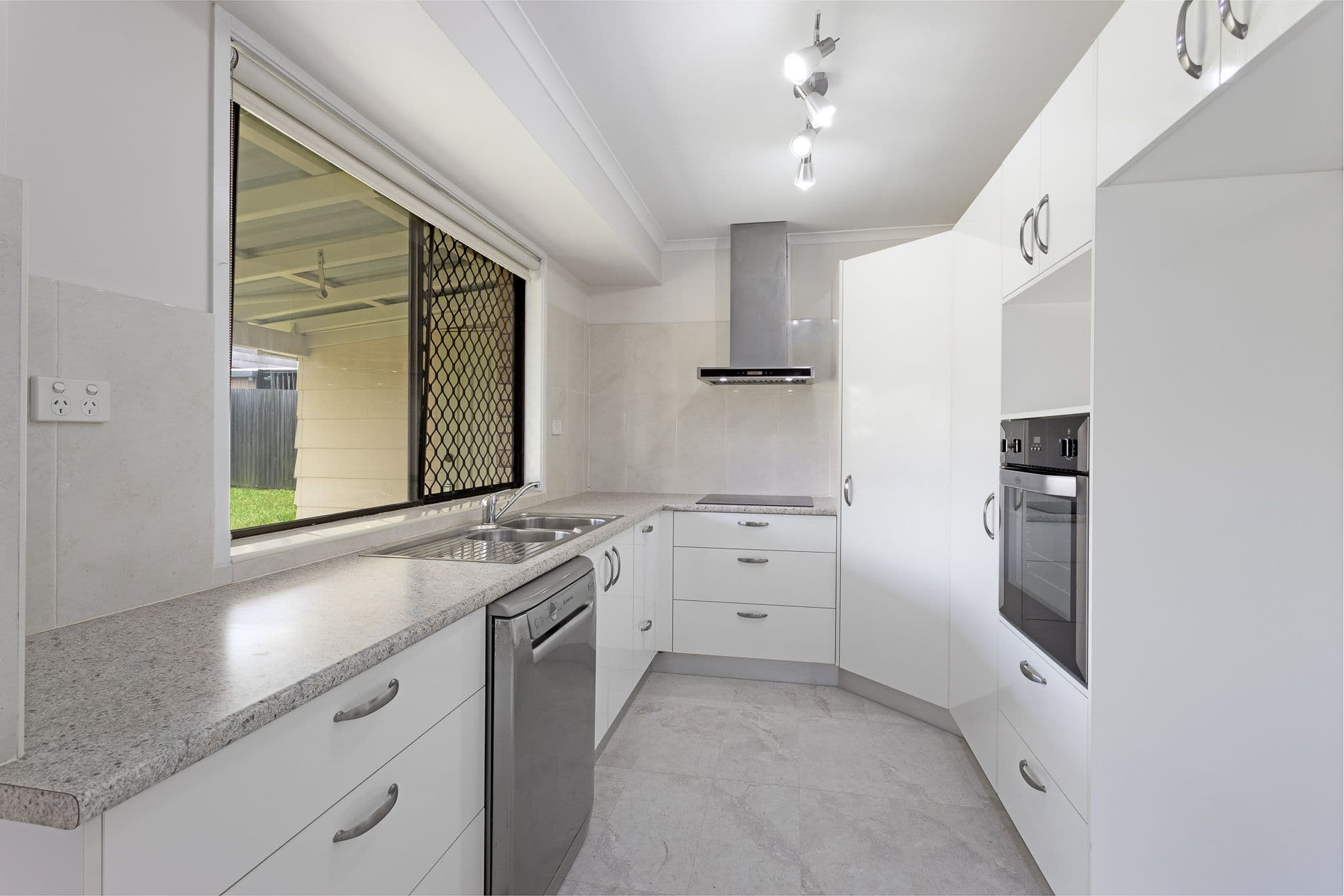 22 Drysdale Street, Rothwell QLD 4022, Rothwell - Thumbnail 7