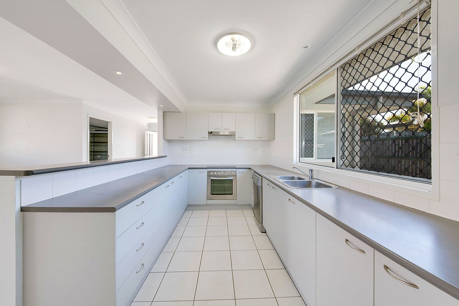 32 North Ridge Drive, Calliope QLD 4680, Calliope - Thumbnail 4