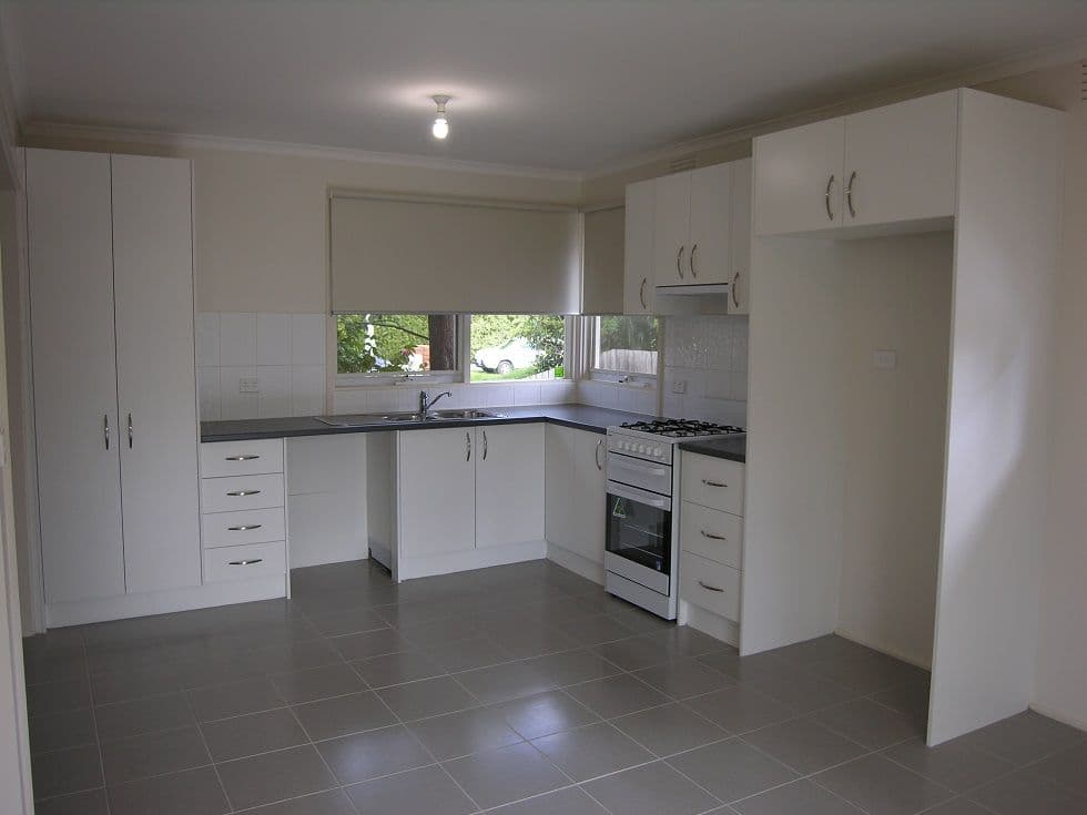 5 Witham Drive, COLDSTREAM VIC 3770, Coldstream - Thumbnail 2