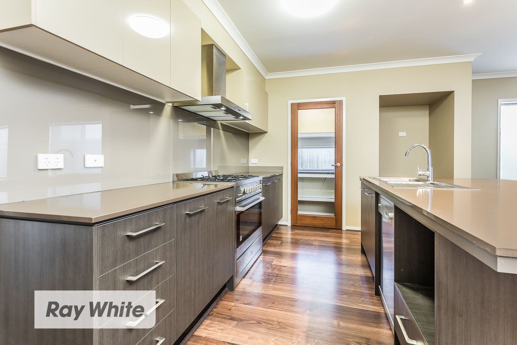 7 Shoreacres Street, North Lakes QLD 4509, North Lakes - Thumbnail 3