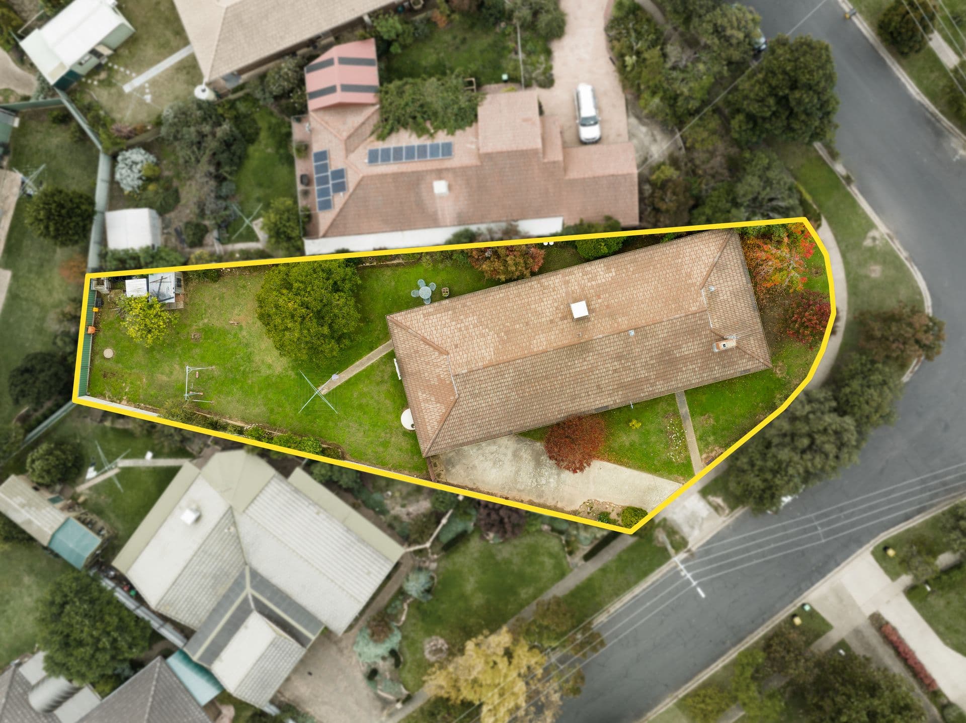 75 Monds Avenue, Benalla VIC 3672, Benalla - Thumbnail 2
