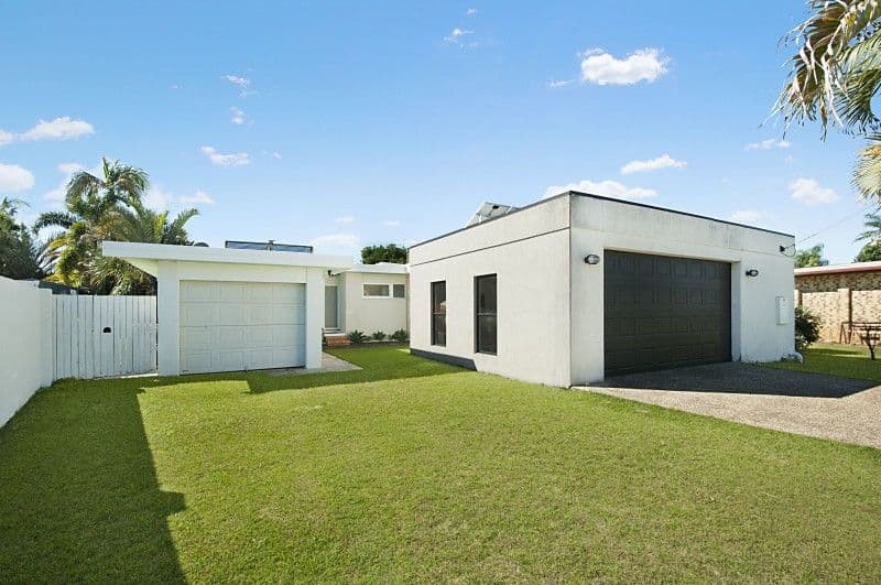 26 Naranga Avenue, BROADBEACH WATERS QLD 4218, Broadbeach Waters - Image 1
