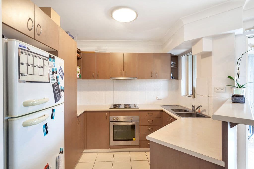 131 Muir Street, Labrador QLD 4215, Labrador - Thumbnail 3