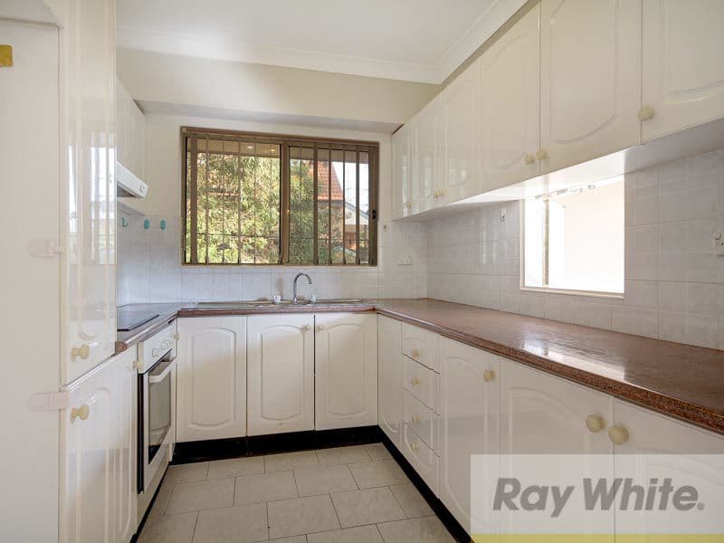 34 Carrington Avenue, HURSTVILLE NSW 2220, Hurstville - Thumbnail 4