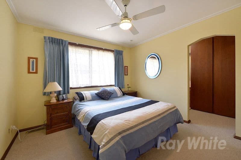 35 Richborough Grove, FERNTREE GULLY VIC 3156, Ferntree Gully - Thumbnail 6