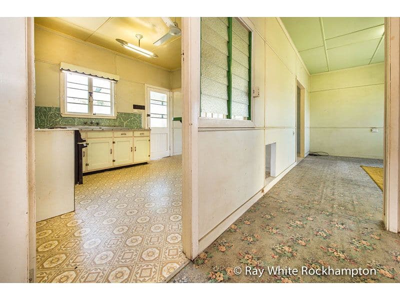 33 Armstrong Street, Berserker QLD 4701, Berserker - Thumbnail 4