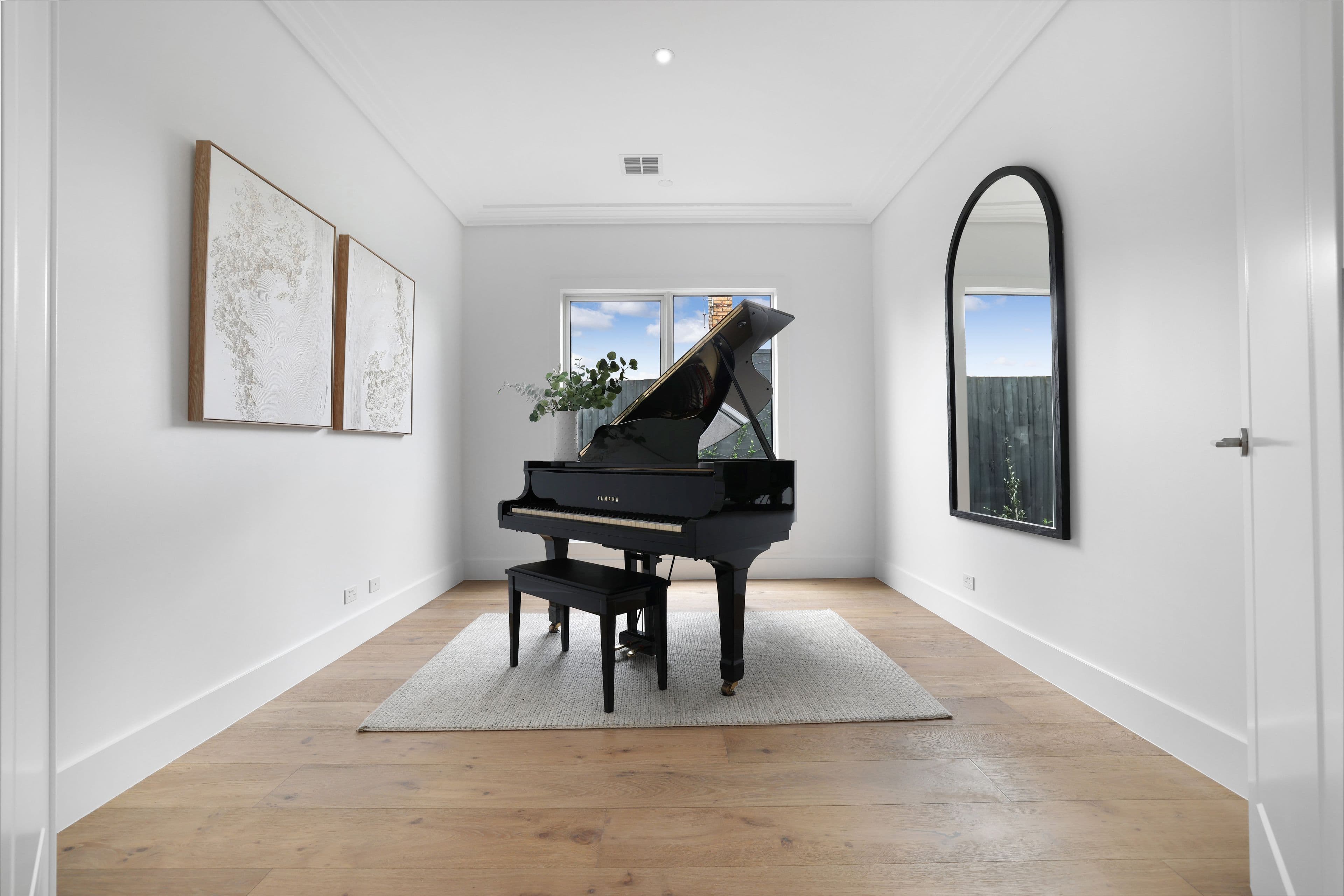 1 Larbert Avenue, Balwyn North VIC 3104, Balwyn North - Thumbnail 3