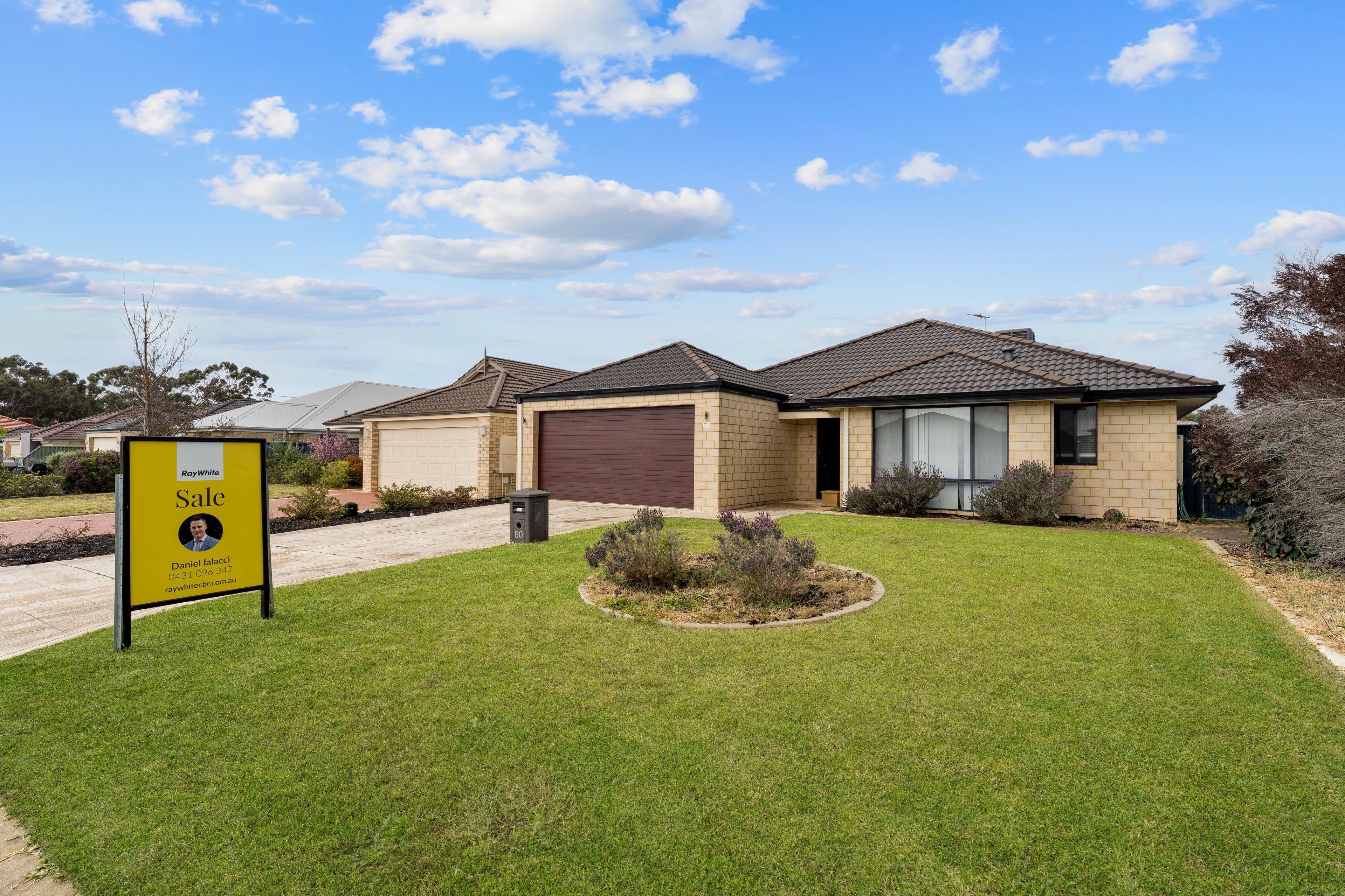 60 Claret Ash Boulevard, Baldivis WA 6171, Baldivis - Thumbnail 2