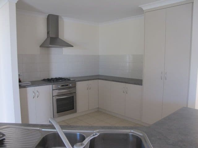 18 Ajax Drive, WANDINA WA 6530, Wandina - Thumbnail 3