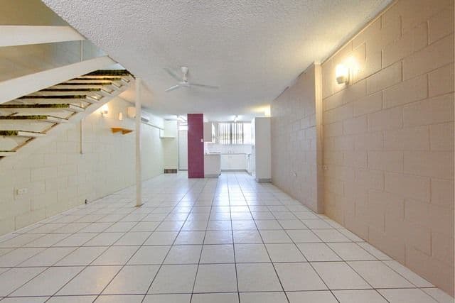 4 Cambridge Street, CURRAJONG QLD 4812, Currajong - Thumbnail 4