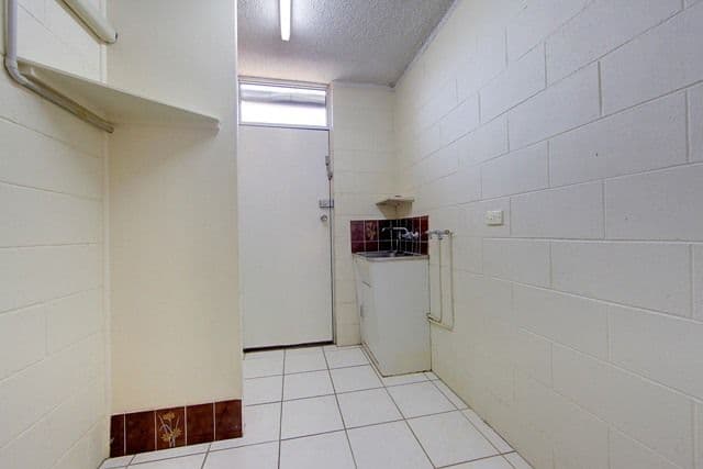 4 Cambridge Street, CURRAJONG QLD 4812, Currajong - Thumbnail 8