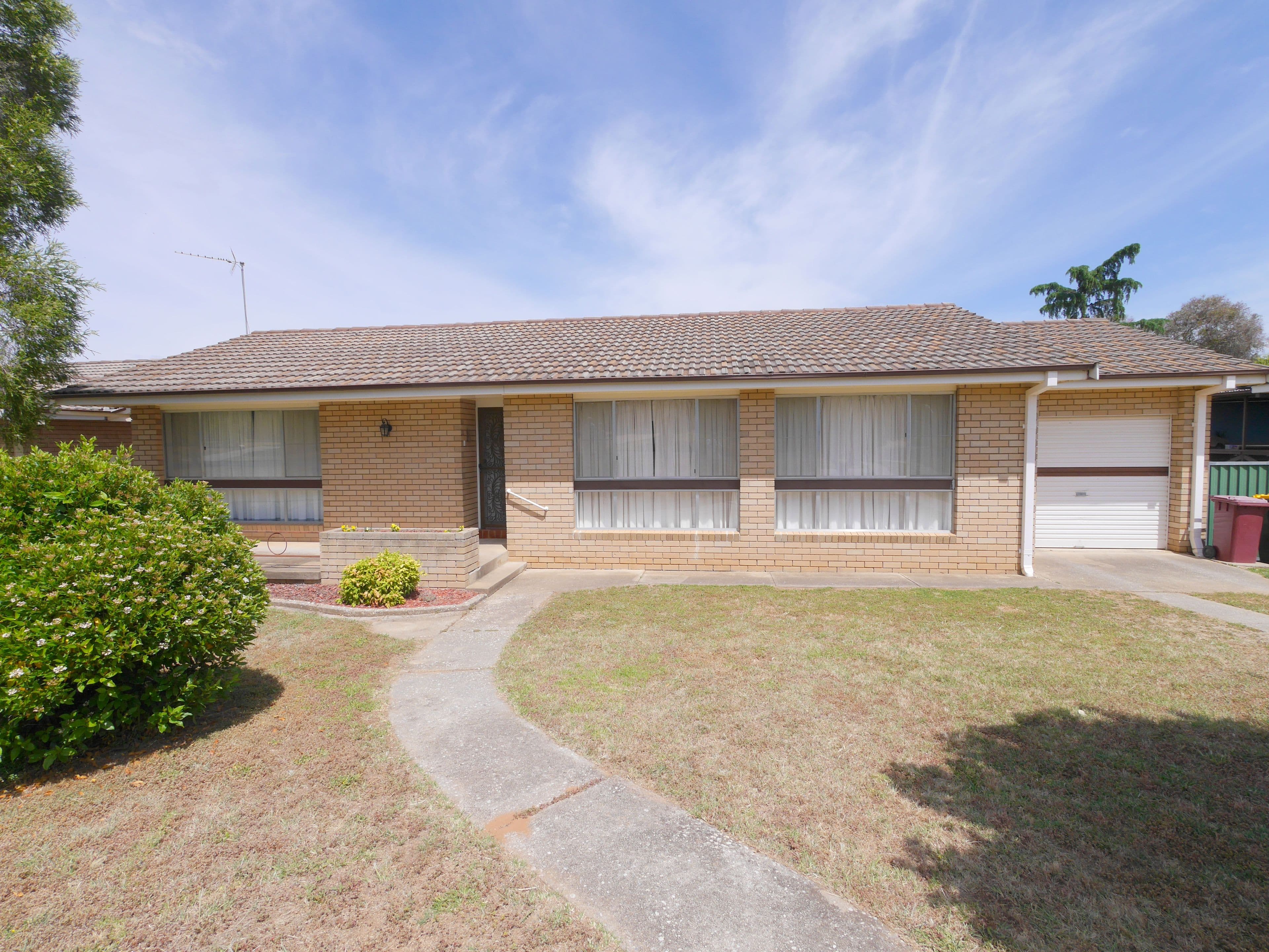 40 Kibbler Street, Cowra - Image 1