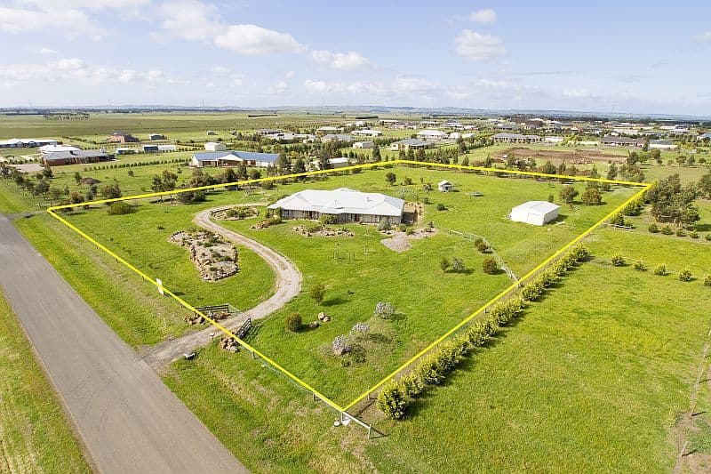 1 Gadaloff Close, Gordonvale, QLD, 4865, Gordonvale - Thumbnail 2