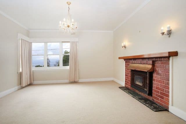 2 Broadview Crescent, TREVALLYN TAS 7250, Trevallyn - Thumbnail 3