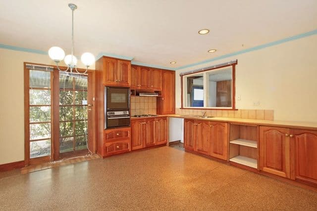 2 Broadview Crescent, TREVALLYN TAS 7250, Trevallyn - Thumbnail 4