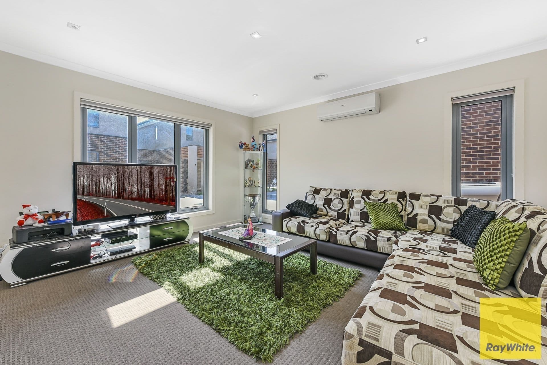 11-13 Frederick Street, Dandenong VIC 3175, Dandenong - Thumbnail 2