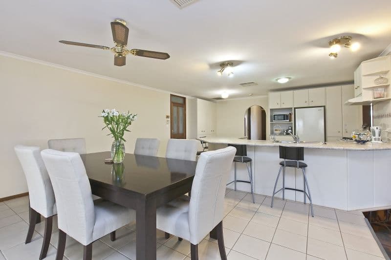 18 Mary-Alice Drive, PARA HILLS SA 5096, Para Hills - Thumbnail 8
