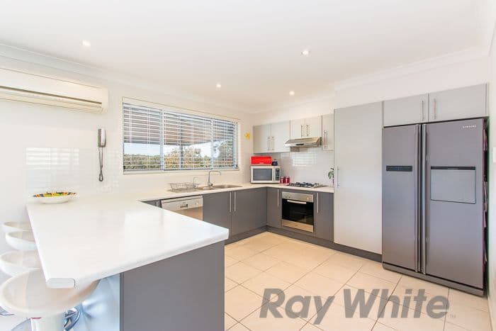 38 Auklet Road, Mount Hutton - Thumbnail 3