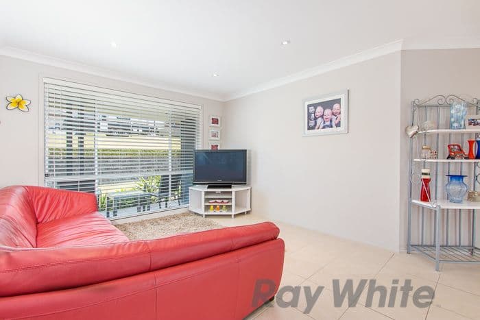 38 Auklet Road, Mount Hutton - Thumbnail 5