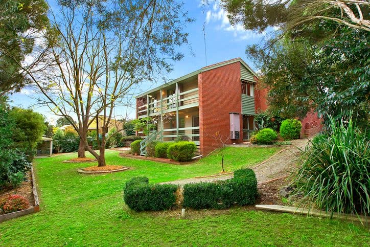 5 Carmen Close, DONCASTER EAST VIC 3109, Doncaster East - Thumbnail 5